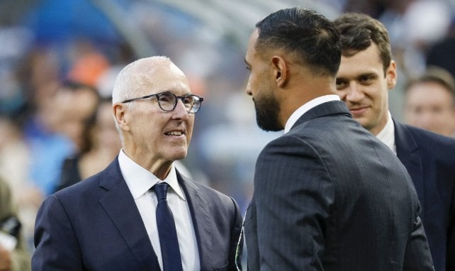 Frank McCourt à la rencontre des joueurs de l’OM