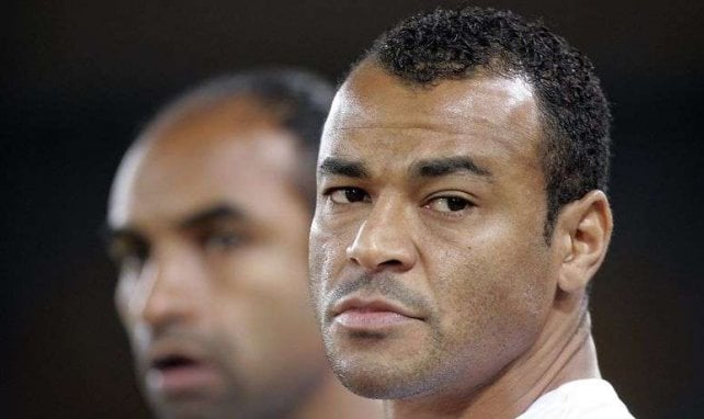 Cafu veut rester dans le monde du football