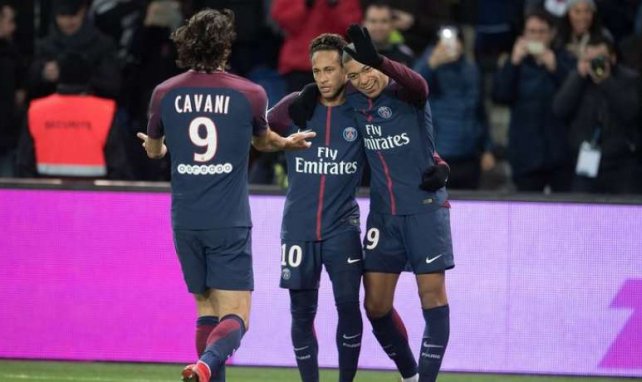 Cavani, Neymar et Mbappé sont présents dans le onze type de la saison