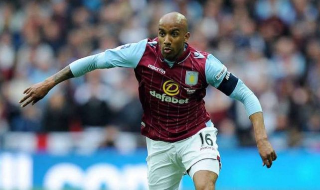 Officiel : Delph rejoint finalement Manchester City