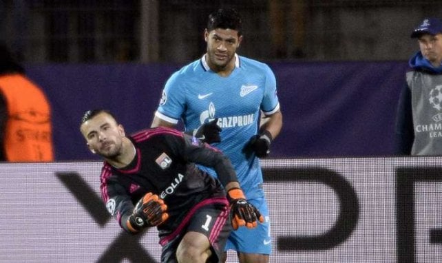 Olympique Lyonnais Givanildo Vieira de Souza