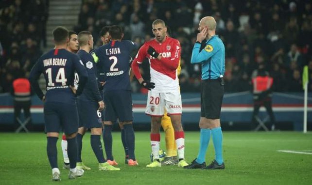 Islam Slimani lors de la rencontre entre le PSG et Monaco