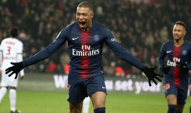 PSG Kylian Mbappé Lottin