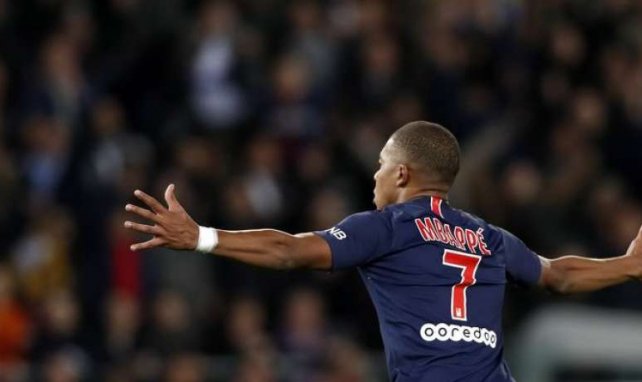 PSG Kylian Mbappé Lottin