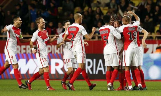 L'AS Monaco célèbre le but de Gabriel Boschilia lors de la rencontre ASM-OM au Stade Louis II