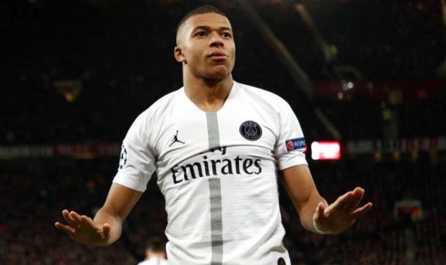 PSG Kylian Mbappé Lottin