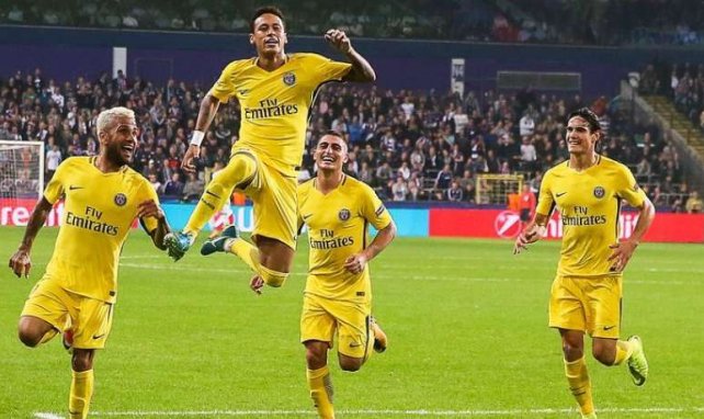 Neymar fête son but face à Anderlecht en Ligue des Champions