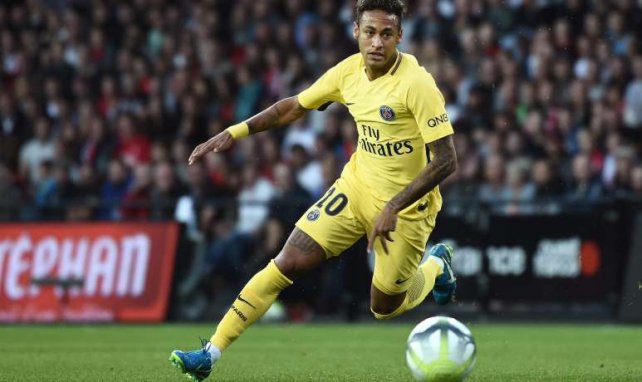 Neymar sous le maillot du Paris Saint-Germain.