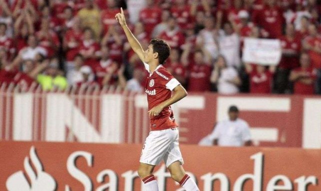CF Internacional de Madrid Oscar dos Santos Emboaba Júnior