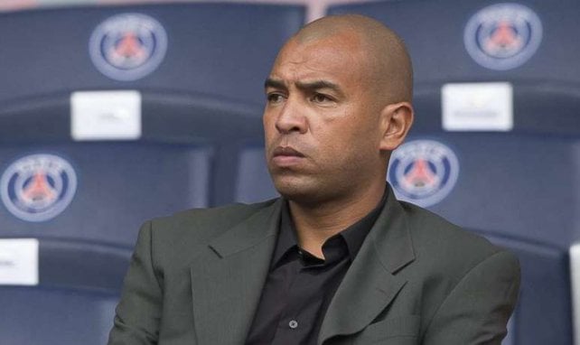Paulo César bientôt sur un banc de touche ?