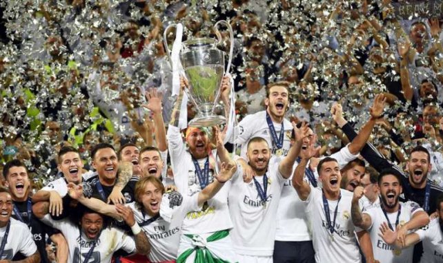 L Uefa Devoile Les 40 Nommes Pour L Equipe Type De L Annee 2016