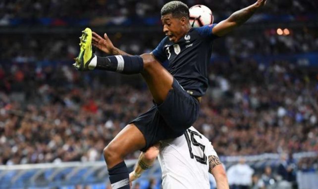 Equipe De France Les Bleus Volent Au Secours Du Soldat Presnel Kimpembe