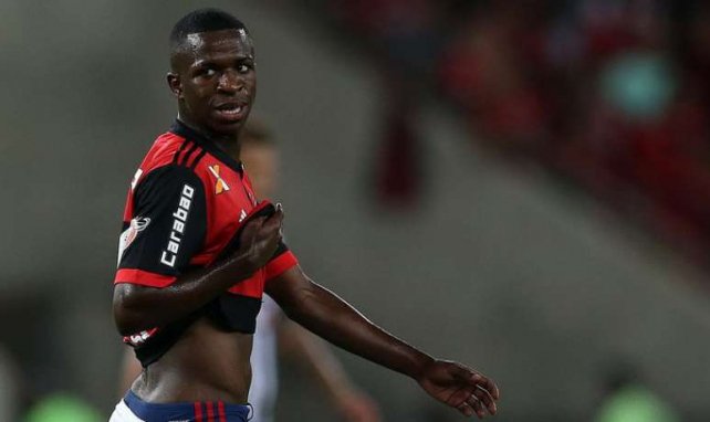 Flamengo Vinícius José Paixão de Oliveira Júnior