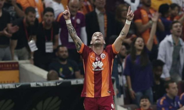OGC Nice Wesley Sneijder