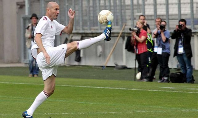 Zidane a régalé au mois de juin avec un geste génial