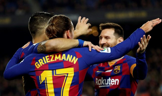 Antoine Griezmann félicité par Lionel Messi