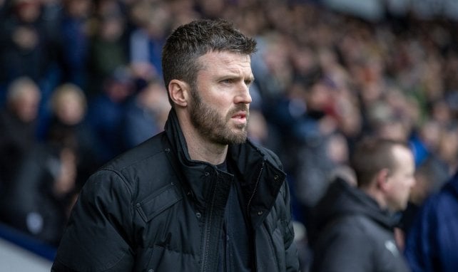 Manchester United hésite encore pour Michael Carrick