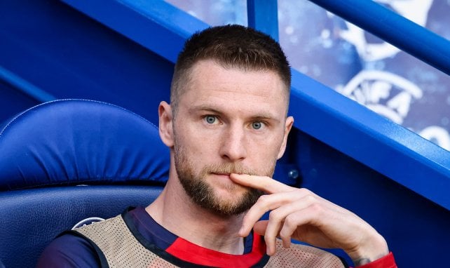 Milan Skriniar sur le banc du PSG