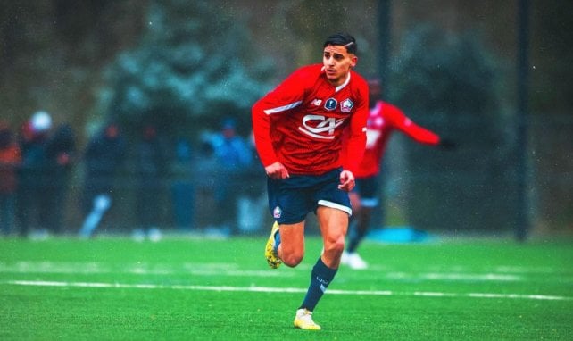 Mohamed Boussadia avec le maillot du LOSC