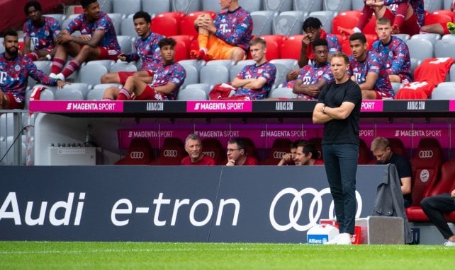 Julien Nagelsmann durant la lourde défaite du Bayern contre Naples en préparation