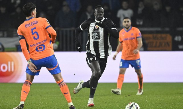 Ibrahima Niane avec Angers contre l'OM