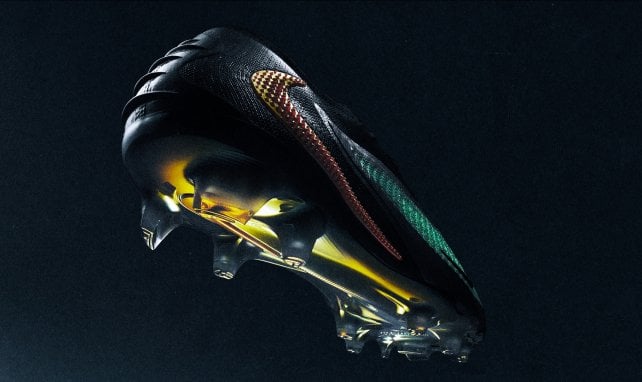 Nouvelle Nike Phantom 6