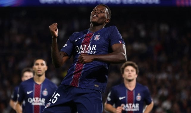 Nuno Mendes avec le PSG