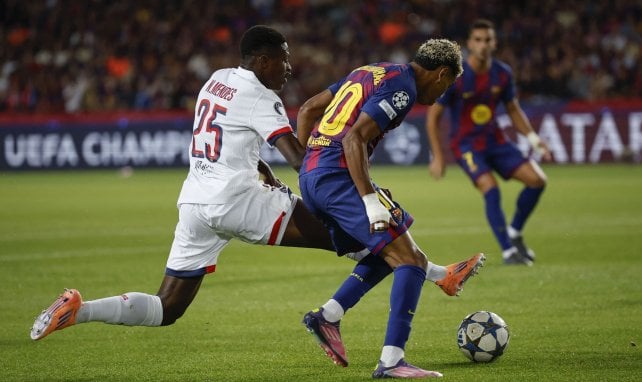 Nuno Mendes et Lamine Yamal lors du PSG-Barça