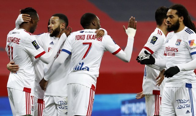 L'Olympique Lyonnais l'emporte largement face à Nice