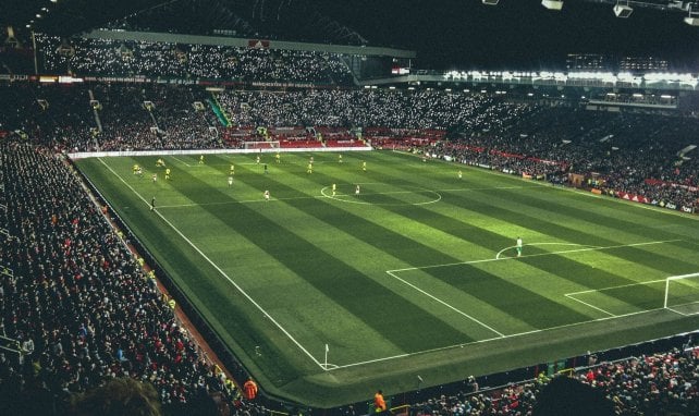 Stade de football en bois Old Trafford, cadeau Manchester United