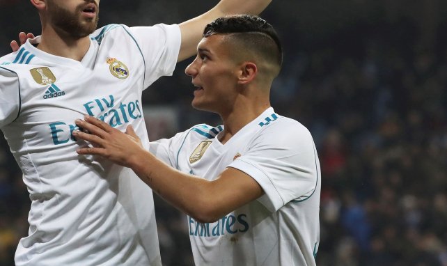 Oscar Rodriguez célèbre un but avec le Real Madrid en Coupe du Roi
