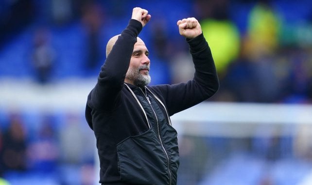 Pep Guardiola sur le banc de Manchester City