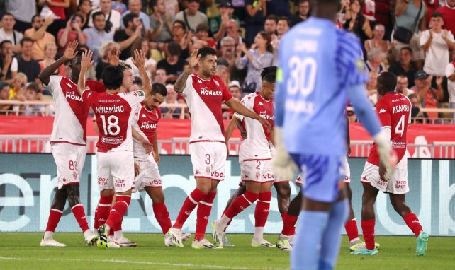 Les joueurs de l'AS Monaco célèbrent face au RC Lens