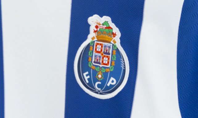 Le FC Porto présente son maillot domicile pour la saison 2023-2024