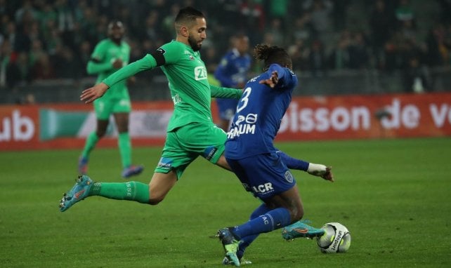 Ryad Boudebouz sous les couleurs de l'ASSE 