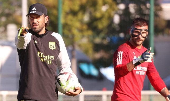 Fabio Grosso aux côtés d'Anthony Lopes