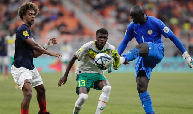 Le Sénégal surprend la France et se qualifie pour les quarts de finale du Mondial U17