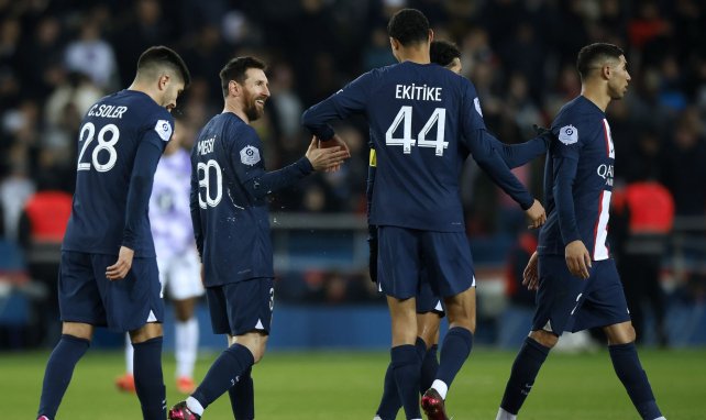 Messi et Ekitike face à Toulouse