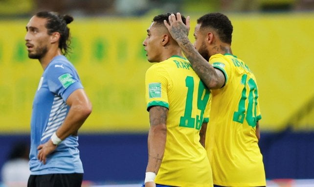 Neymar et Raphinha en sélection brésilienne