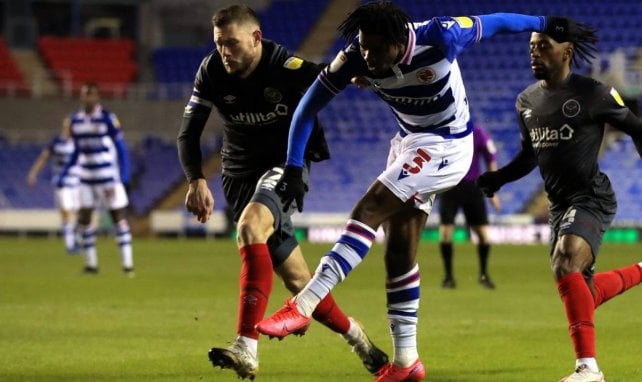 Omar Richards tente sa chance avec Reading