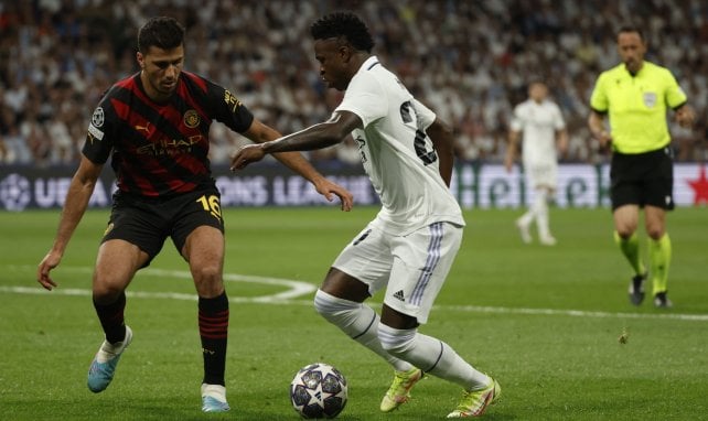 Rodri ici face à Vinicius Jr en Ligue des Champions