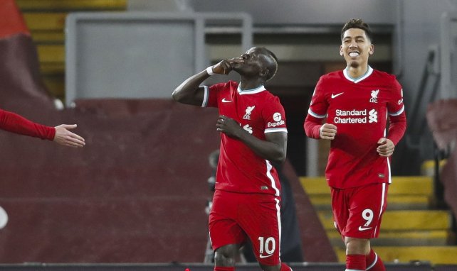 Sadio Mane célèbre un but avec Liverpool