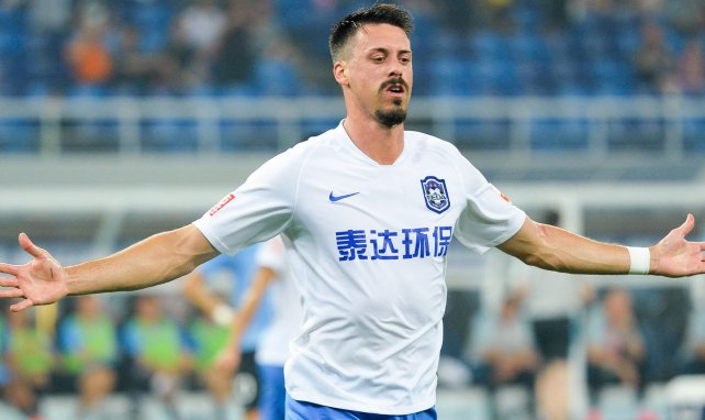Sandro Wagner sous le maillot du Tianjin Teda