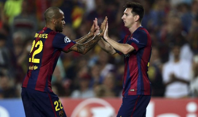 Lionel Messi et Dani Alves au FC Barcelone en 2015