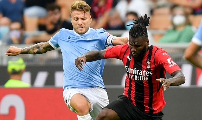 Franck Kessié au duel avec Ciro Immobile