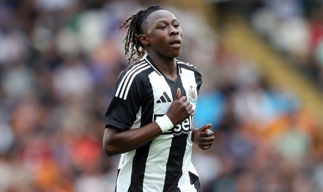 Trevan Sanusi avec Newcastle