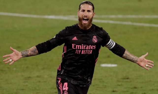 Sergio Ramos célèbre un but avec le Real Madrid