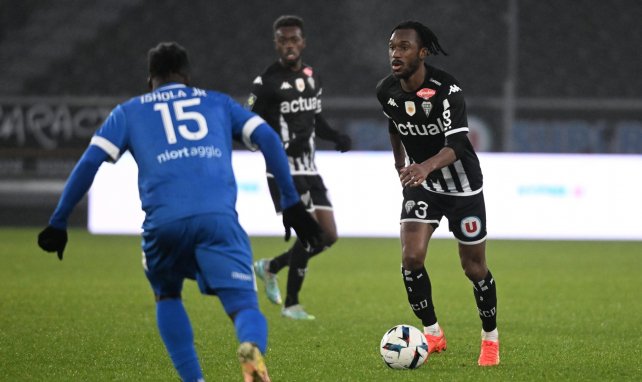 Souleyman Doumbia rebondit au Standard de Liège