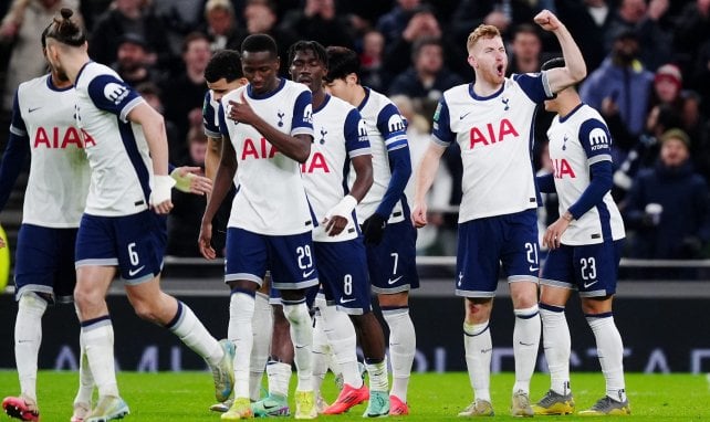 Les joueurs de Tottenham, victorieux de Manchester United