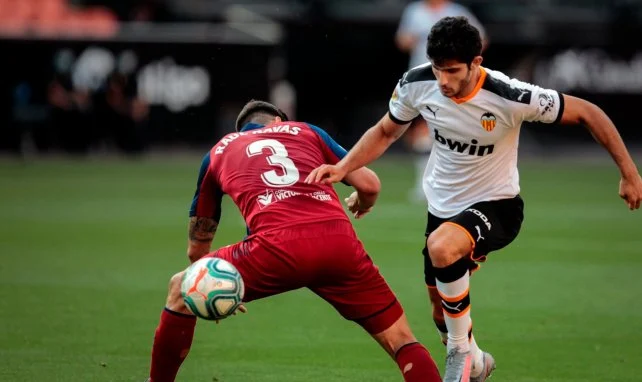 Gonçalo Guedes sous le maillot de Valence